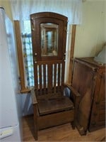 Wooden hall tree chair