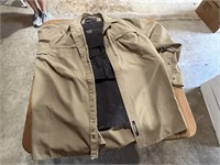 Cabela's Men's XL Fishing Shirt & Size 38 Pants