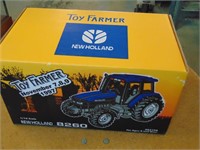 New Holland 8260 tractor w box