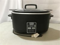 Ninja 2in1 6 qt slow pressure cooker, powers on