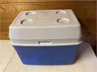 Blue Rubbermaid cooler