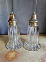 Leonard Japan Vintage Salt & Pepper Shakers Glass