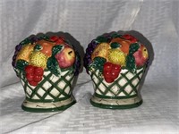 Fruit Baskets Sat & Pepper Shakers