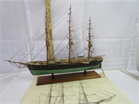 Model Ship of US Frigate "President" with Print -