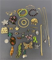 Group costume jewelry brooches, bracelets, etc. -
