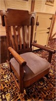 Antique solid Oak wood Rocking chair
