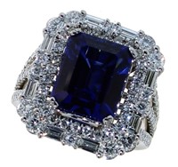 14kt Gold 8.09 ct Sapphire & Diamond Ring