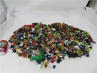 Gros lot de pièces LEGO pour figurines et