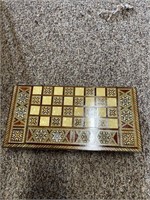 Pearl inlay chess board