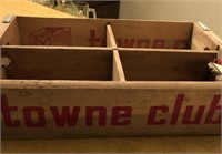 Towne Club Beveage Crate Wooden
