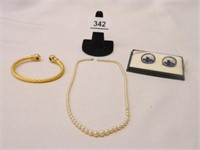 Jewelry Assortment; Gold Tone Bracelet;