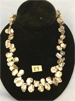 Peacock 18" flat coin pearl necklace   (a 7)