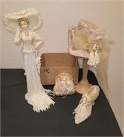 4PC VANITY DECOR W/CAMEO, SHOE, HAT, BAG, FIGURINE