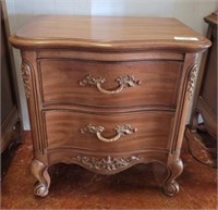 UNITED FRENCH PROVINCIAL NIGHT STAND