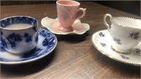 3 Decorative Tea Cups & Saucers