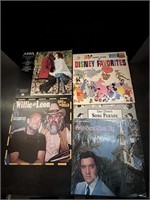 Assorted lot of Vinyls/Records