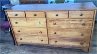 Nice pine dresser w/ 6 large & 4 small drawers.