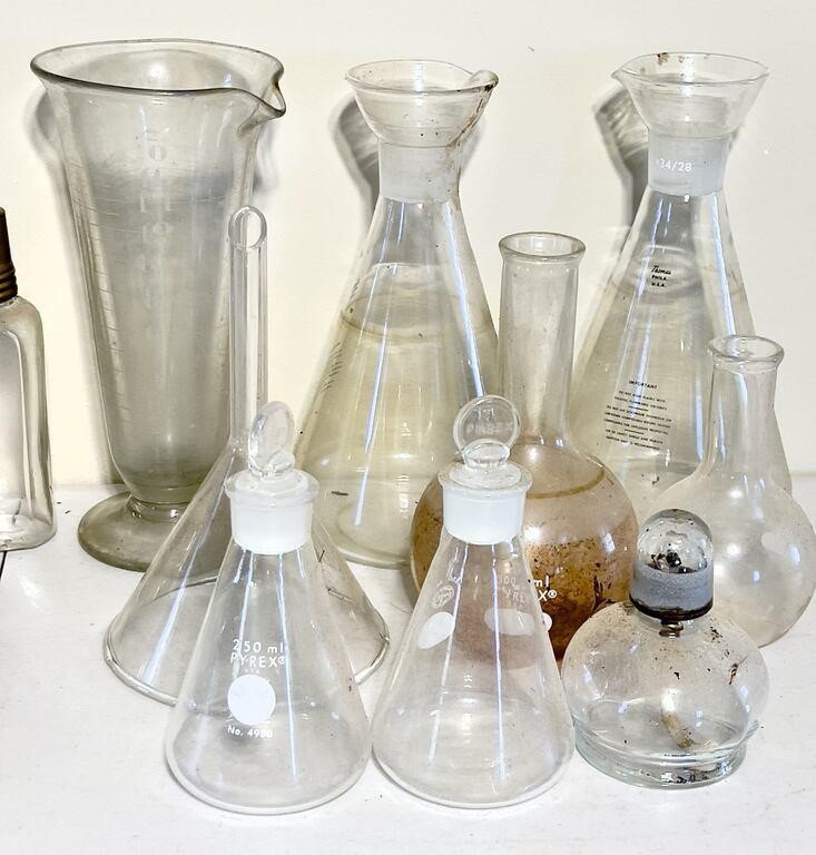 Box of laboratory glassware- flasks, funnel, lamp,