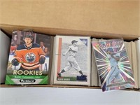 NHL and MLB sports cards