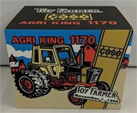 Case Agri King 1170 Toy Farmer 1996 NIB