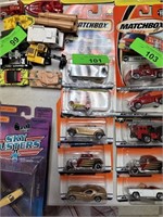 LOT OF 5 MATCHBOX CARS