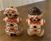 Vintage Christmas Gingerbread S&P Shakers