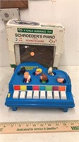 1966 Schroeder’s piano with the peanut gang.