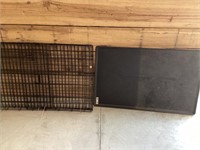 Large dog kennel with bottom