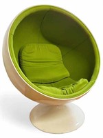 Vintage Mid-Century Modern Style Ball Chair