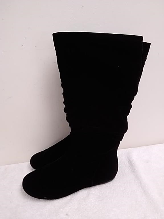 Women's tall zip up boots size 7