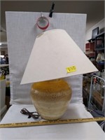Contemporary Style Round Ceramic Table Lamp