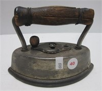 Antique The Dover Mfg. Co. sat iron.