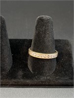 Ring Mkd. 14K with 9 Diamonds, 2.6 Grams