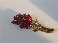 Vtg brooch