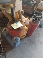 Lot of assorted gas cans