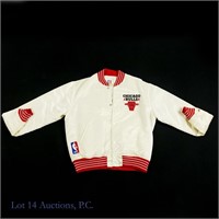 1990s Starter Chicago Bulls Satin Jacket (Tags)
