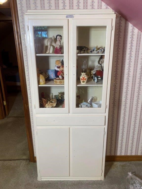 Scheirich Cabinet (No Contents)