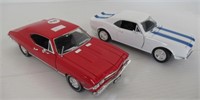 (2) Diecast Cars Including 1:24 Scale 1968