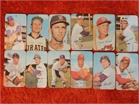 Lot of 12 -1970 Topps Super Baseball Cards