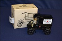 Ertl 1905 Ford 1st Deleviery Car Die Cast Bank