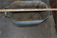 Oval galvanized tub