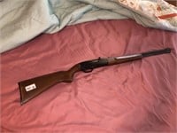 .Winchester 22 Semi Auto Rifle (Ser # B2021016)