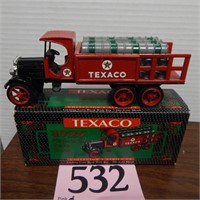 ERTL TEXACO 1925 KENWORTH STAKE TRUCK BANK 8 IN