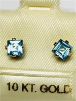 10KT Gold Blue Topaz Earrings