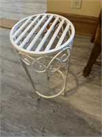 metal plant stand