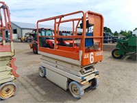 2000 JLG 2032E2 Scissor Lift