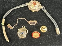 Miscellaneous jewelry all marked 10 karat