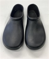 Sloggers Size 9 Rubber Slip Ons *Lightly Used