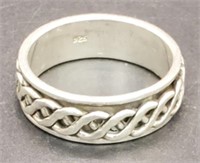 (XX) Celtic Design Sterling Silver Ring (Size 12)