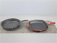 2x The Bid Cast Iron Griddles One Is Lodge